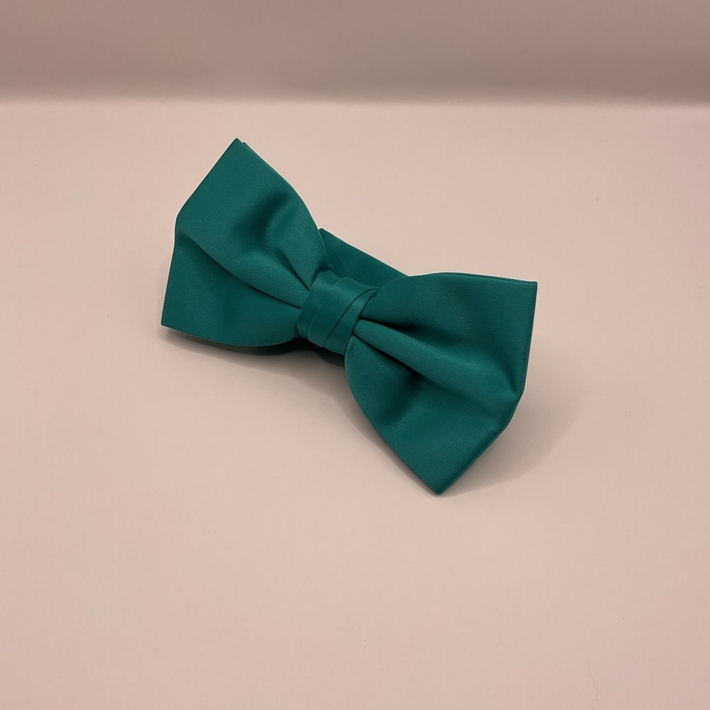 Jacob Alexander Deep Aqua Mens Adult Solid Bowtie‎ Satin